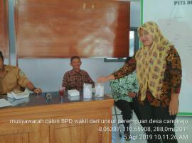 CALON ANGGOTA BPD CANDIREJO DARI UNSUR PERWAKILAN PEREMPUAN DITENTUKAN DENGAN VOTING